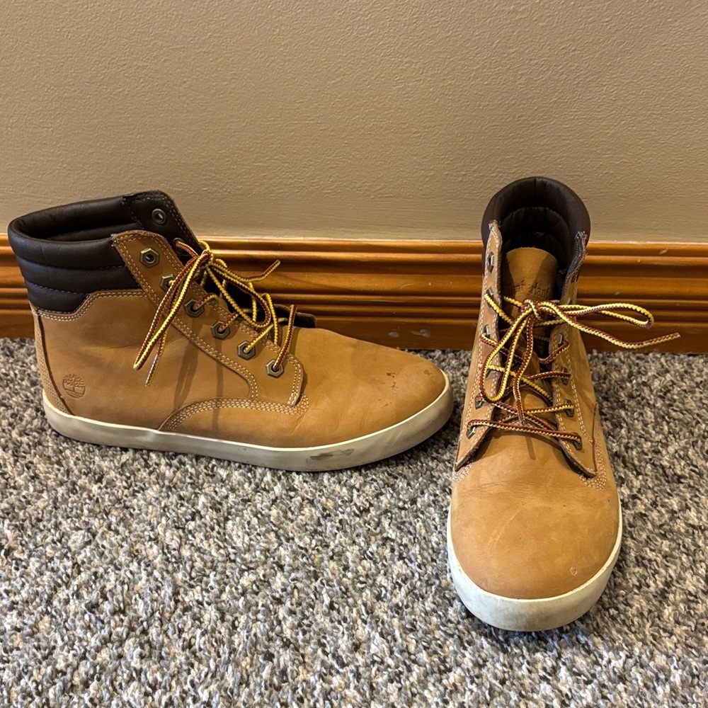Timberland Tan Lace Up Boots